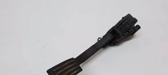Volvo V50 Accelerator throttle pedal 4M519F836DH