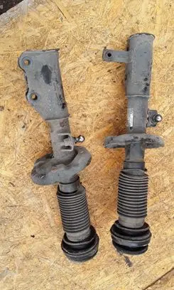 Opel Insignia A Front shock absorber/damper 13245976 13245977