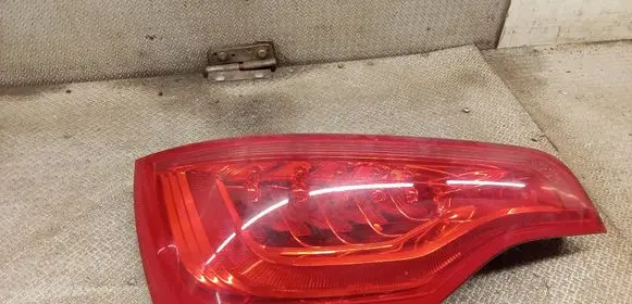 Audi Q7 4L Rear/tail lights 4L0945093F