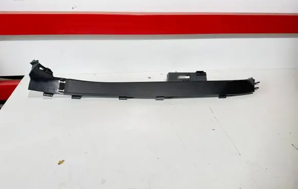 Mercedes-Benz AMG GT 4 x290 w290 Centre console side trim rear A2576900125