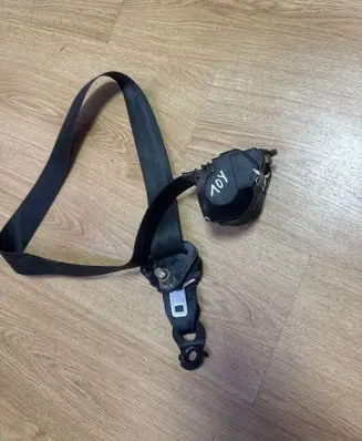 Renault Master II Front seatbelt 040102 33042276 304738