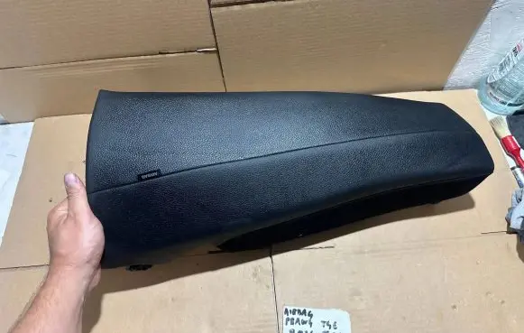 BMW 2 F44 Side airbag 9495122