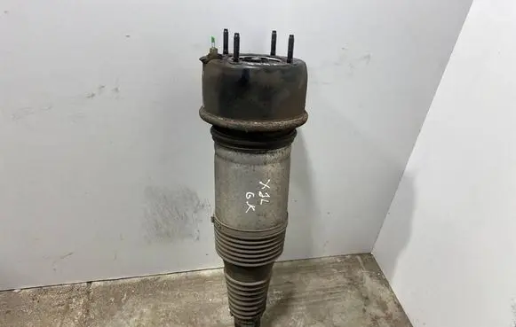 Jaguar XJ X351 Rear shock absorber/damper AW935A965DB