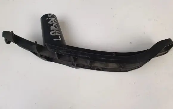 Volkswagen Jetta V Front bumper mounting bracket 1K0807890B