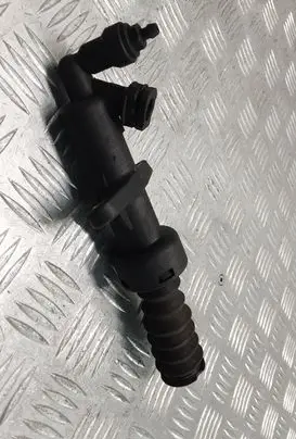 Peugeot 407 Clutch slave cylinder 