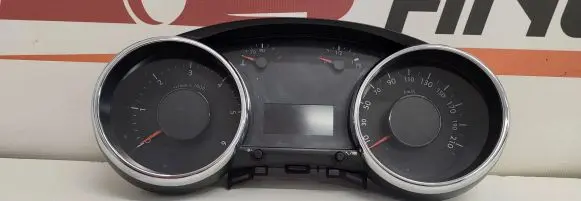 Peugeot 5008 Speedometer (instrument cluster) 9666174980 00093822 69189230U