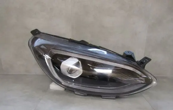 Ford Fiesta Headlight/headlamp