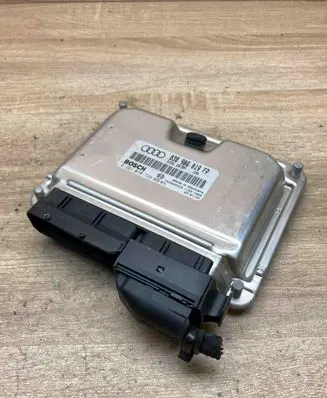 Audi A4 S4 B6 8E 8H Engine control unit/module ECU 038906019FP 0281010729 Used