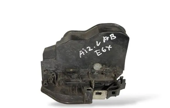 BMW 5 E60 E61 Rear door lock 7154630