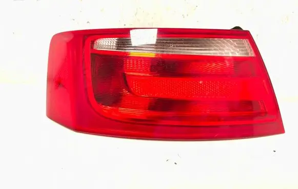 Audi A5 8T 8F Rear/tail lights 8T8945095E