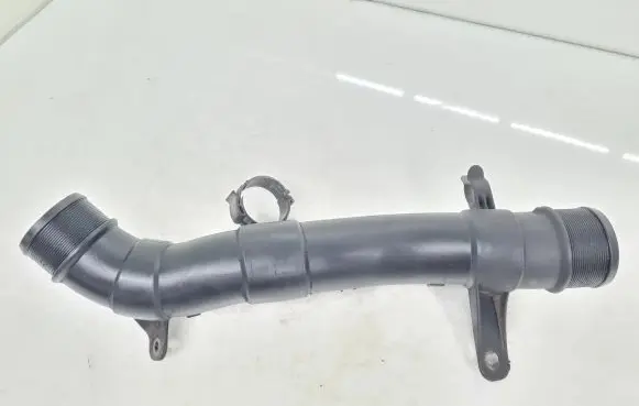 Opel Signum Intercooler hose/pipe 55350916