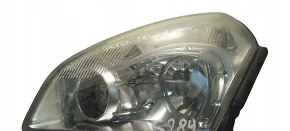 Nissan Qashqai Headlight/headlamp