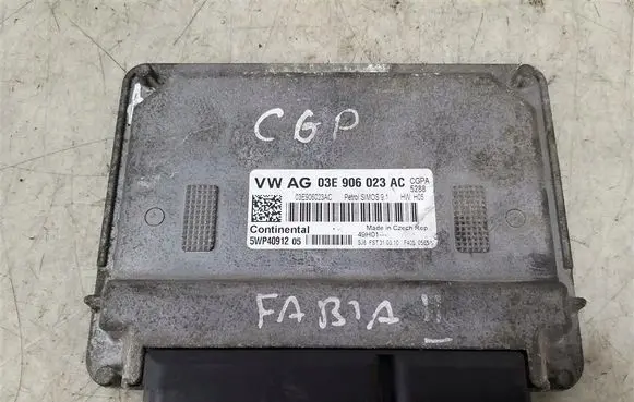 Skoda Fabia Mk2 (5J) Engine control unit/module 03E906023AC