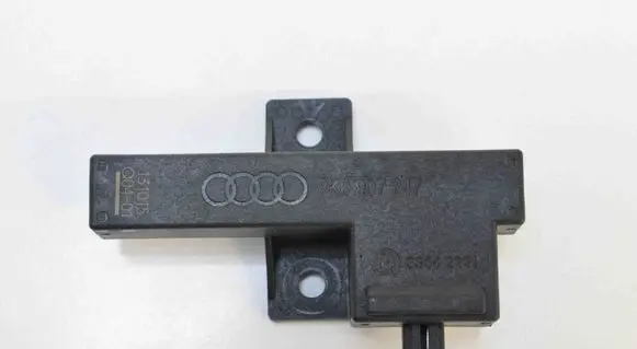 Audi A7 S7 4G Other devices 33542221 8K0907247