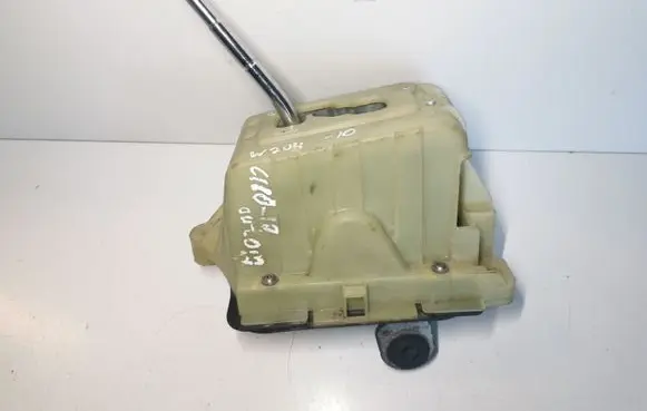Mercedes-Benz C W204 Gear shifter/selector A2042677524