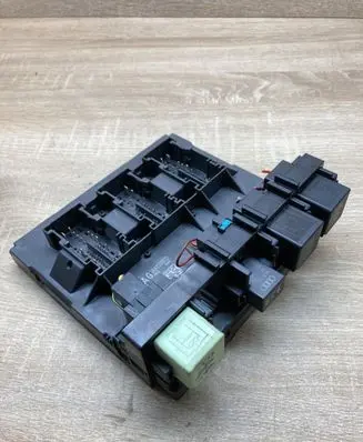 Volkswagen PASSAT B7 Comfort/convenience module 3AA937087D 5WK50448