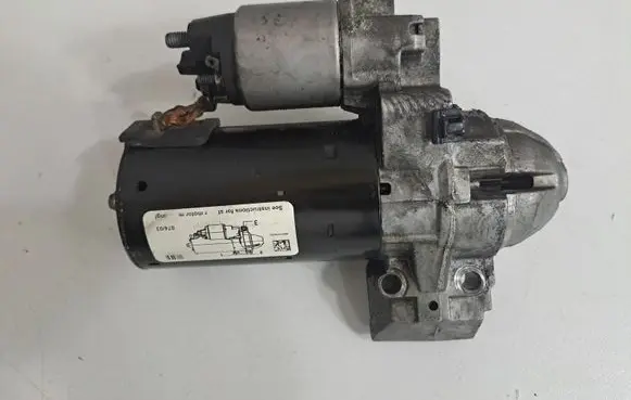 BMW 5 F10 F11 Starter motor 8574102
