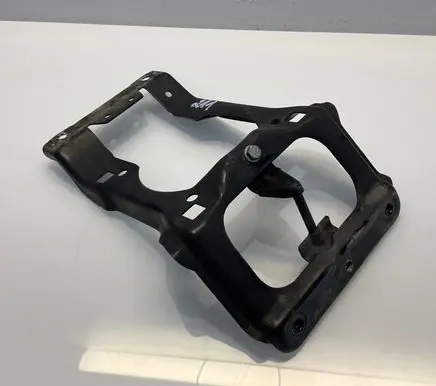 Mercedes-Benz E W211 Top upper radiator support slam panel A2116201916 2116201916