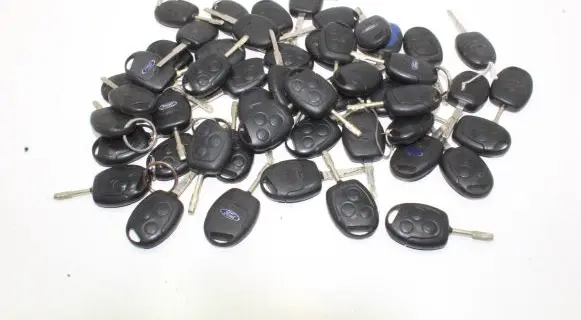 Ford Focus Ignition key/card 98AG15K601AD 5WK4725