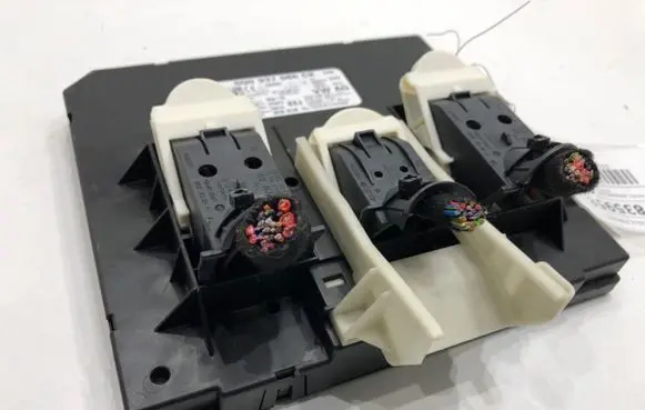 Volkswagen Arteon Other control units/modules 5Q0937086CK