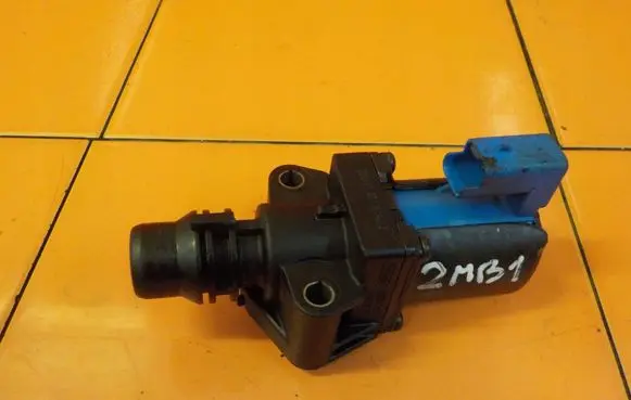 Volvo S60 other engine part BM5G8C605DA