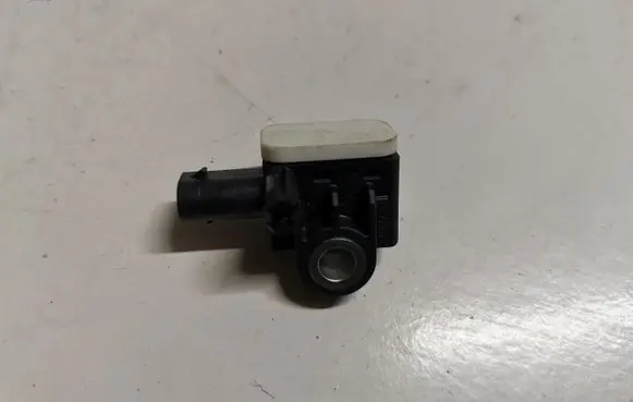 Dodge Durango Airbag deployment crash/impact sensor A1668210151
