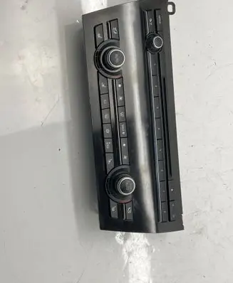 BMW 5 GT F07 Interior fan control switch 9241225 0000351082 900252550027