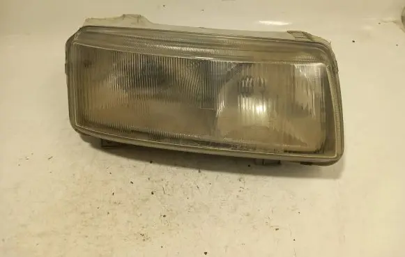 Volkswagen PASSAT B4 Headlight/headlamp