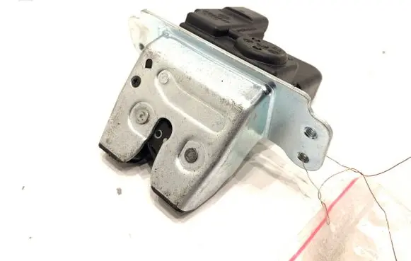 KIA EV6 Tailgate exterior lock 81230G3000