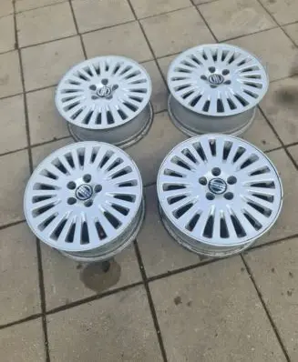 R16 alloy rim