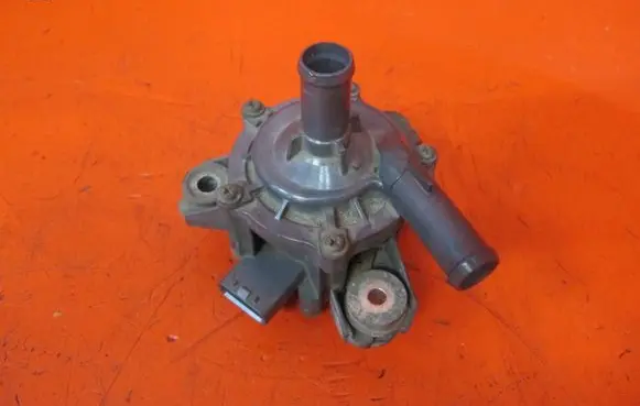 Toyota Prius (XW30) Electric auxiliary coolant/water pump G9040-48020