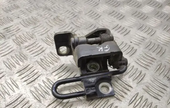 Volkswagen Golf Plus Rear door upper hinge