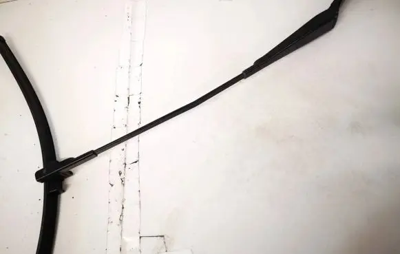 Volkswagen Golf Plus Front wiper blade arm 5m0955410a
