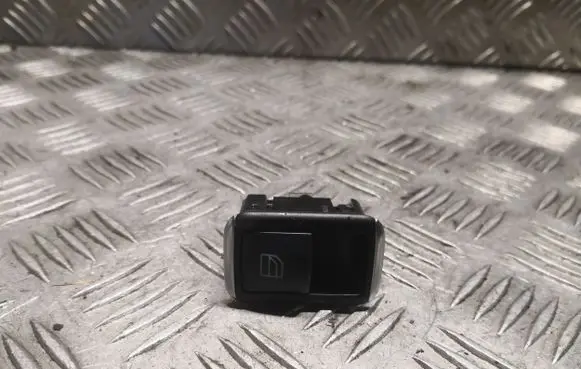 Mercedes-Benz E W212 Electric window control switch 2049058102 A2049058102