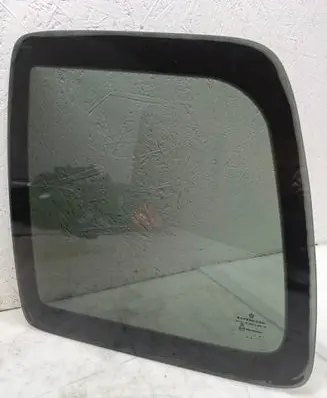 Jeep Cherokee III KJ Rear side window 43R000437