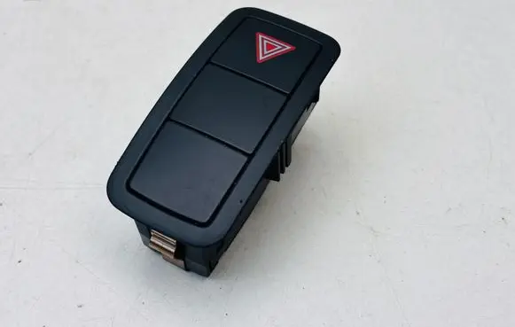 Audi A1 Hazard light switch 8X0959672