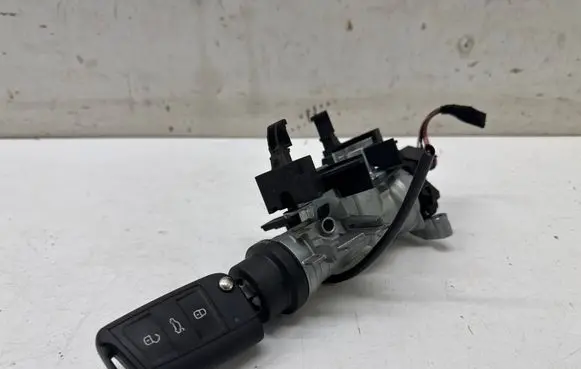Seat Arona Ignition lock 6F0959752M 1K0905851