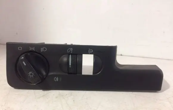 Volkswagen PASSAT B4 Light switch 3A1941531E