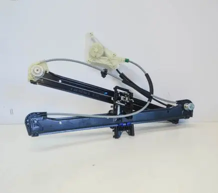 Audi A3 S3 8V Front door electric window regulator 8V4837461