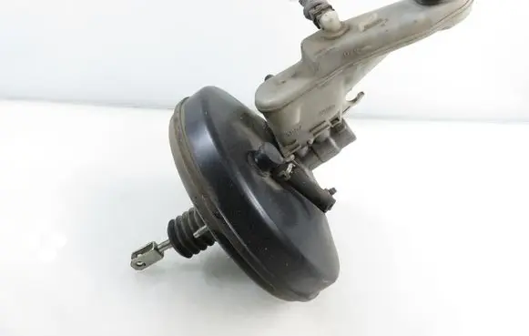 Suzuki SX4 Brake booster 0204051436