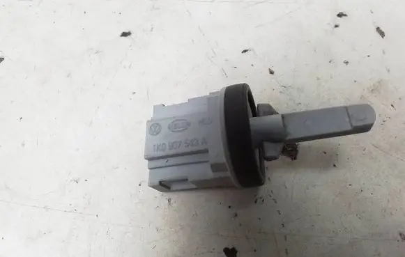 Volkswagen PASSAT B6 Interior temperature sensor 1K0907543A