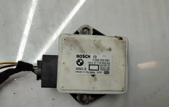 BMW X5 E70 ESP acceleration yaw rate sensor 6774602