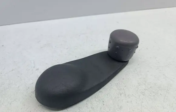 Mercedes-Benz A W168 Rear door window winding handle A1687600102