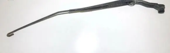 Mitsubishi Space Wagon Front wiper blade arm