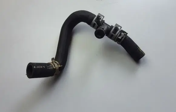 Brake vacuum hose/pipe