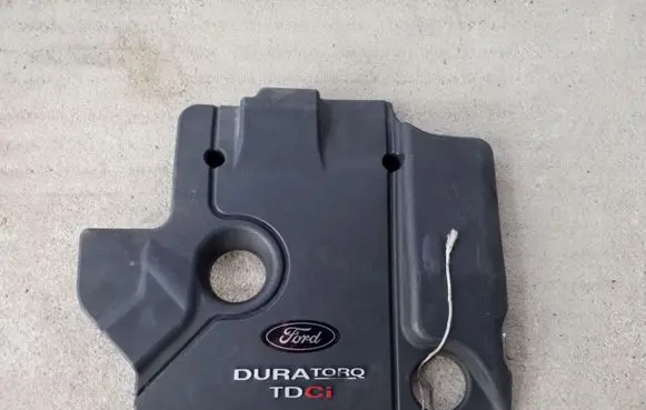 Ford Focus Engine cover (trim) 2M5Q6N041AA D36ZA 013642