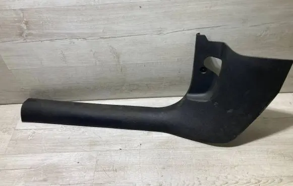 Skoda Octavia Mk3 (5E) Front sill trim cover 5E0863483