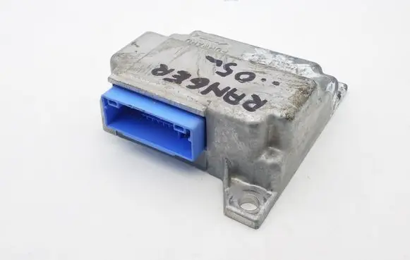 Ford Ranger Airbag control unit/module 3321060 5D05D