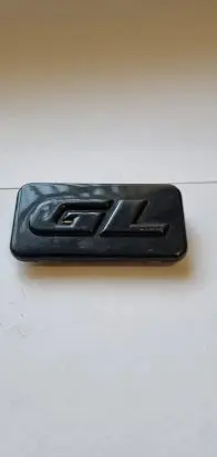 Volkswagen PASSAT B4 Manufacturer badge logo/emblem 357853688