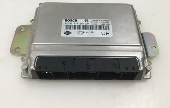 Nissan Almera Tino Engine control unit/module 237104U100